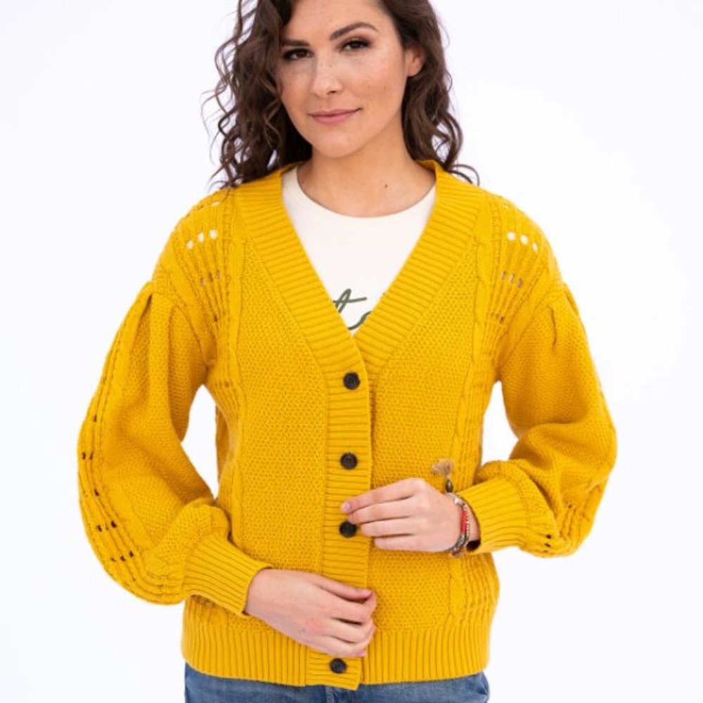 NWT Evy's Tree Isabel Sweater in Sunshine  Yellow